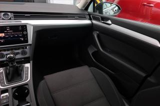 Volkswagen Passat (2019) Comfortline 2.0 TDI, Navi - náhled 8
