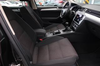 Volkswagen Passat (2019) Comfortline 2.0 TDI, Navi - náhled 9