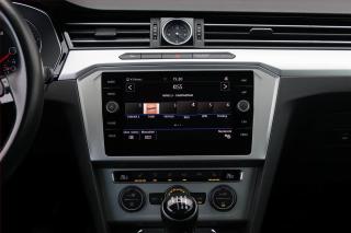 Volkswagen Passat (2019) Comfortline 2.0 TDI, Navi - náhled 12
