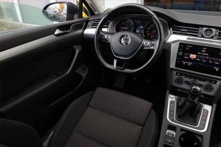 Volkswagen Passat (2019) Comfortline 2.0 TDI, Navi - náhled 7