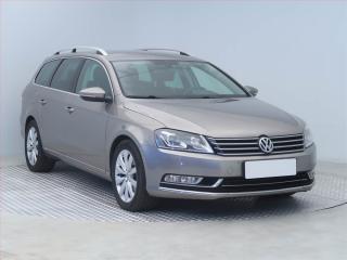Ford S-MAX 2.0 TDCi, nov STK, rezervace