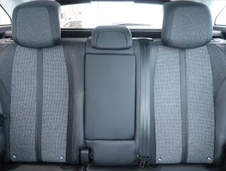 Peugeot 5008 (2024) Allure PureTech 130 - náhled 10