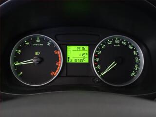 Škoda Superb (2018) Sportline 2.0 TDI, Automat - náhled 11