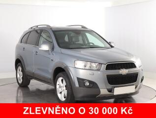 Chevrolet Captiva 2.2 CDTi, 7�m�st, Xenony