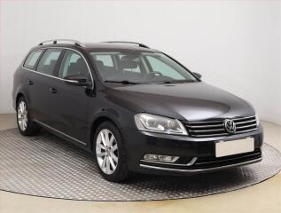 Volkswagen Passat 2.0 TDI, Serv.kniha, Xenony