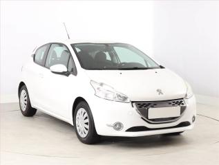 Peugeot 208 Active 1.4 e-HDI, Automat
