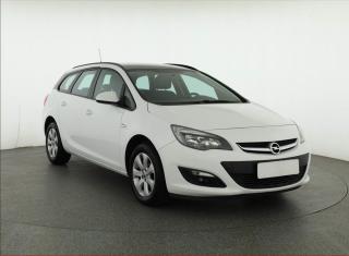 Opel Astra 1.4 T, Serv.kniha, Tempomat