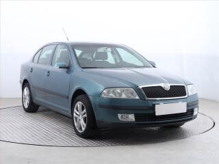 �koda Octavia 1.6, nov� STK, p�kn� stav