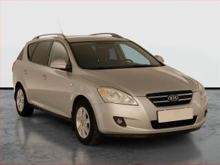 Kia Ceed 1.6 i, Serv.kniha, nov� STK