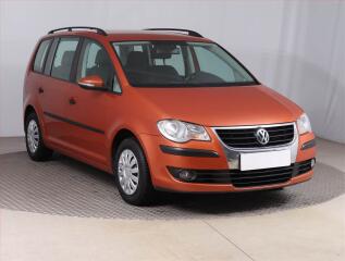 Volkswagen Touran 1.9 TDI, Ta�n�, obl�ben� v�z
