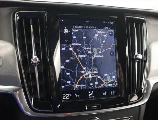 Volvo V90 (2017) Cross Country - náhled 20