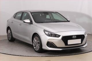 Hyundai i30 1.4 T-GDI, Serv.kniha, Navi