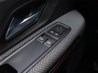 Citroën C4 Picasso (2014) 1.6 HDi, 7 míst, Navi - náhled 15