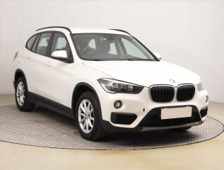 BMW X1 sDrive18i, Automat, Navi