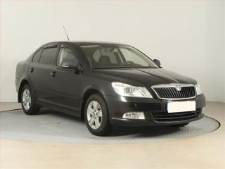 koda Octavia 1.4 16V, Serv.kniha