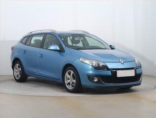 Renault M�gane 1.2 TCe, po STK, obl�ben� v�z