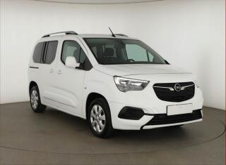 Opel Combo 1.5 CDTI, 5M�st, �R, DPH