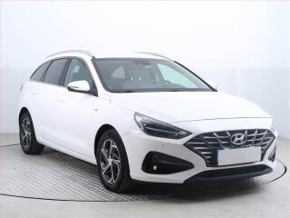 Hyundai i30 Family 1.5 T-GDI MHEV, Automat