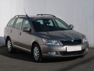 �koda Octavia Ambition 2.0 TDI, �R,1.maj