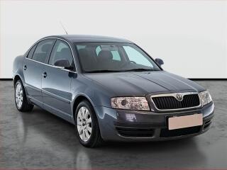 �koda Superb Elegance 1.8T, Xenony