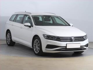 Volkswagen Passat 1.5 TSI, R,SERVIS,TAN