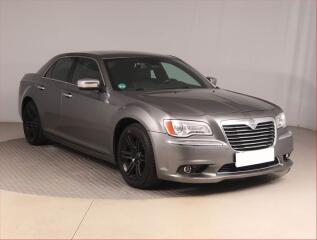 Lancia Thema 3.0 CRD, Automat, Navi, Xenony