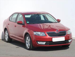 �koda Octavia Elegance 1.6 TDI, Tempomat