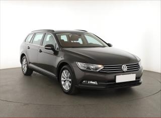 Volkswagen Passat 2.0 TDI, Automat, Navi