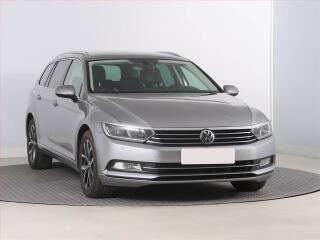 Volkswagen Passat Highline 2.0 TDI, K��e