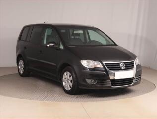 Volkswagen Touran Comfortline 1.9 TDI, po STK