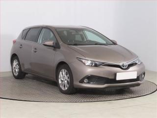 Toyota Auris 1.2 Ti, Serv.kniha, Xenony