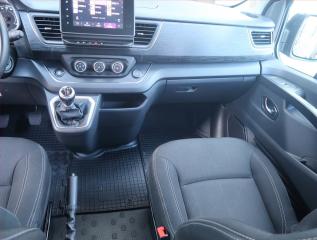 Renault Trafic (2022) 2.0 Blue dCi, Bus, 5Míst, ČR - náhled 8