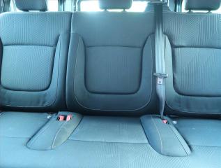 Renault Trafic (2022) 2.0 Blue dCi, Bus, 5Míst, ČR - náhled 10