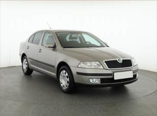 koda Octavia 1.6, nov STK, za super cenu