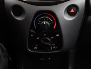 Toyota Aygo (2021) 1.0 VVT-i, Serv.kniha - náhled 11