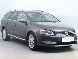 Volkswagen Passat Alltrack 2.0 TDI, Navi, Xenony