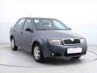 �koda Fabia 1.2 12V, �R,1.maj, nov� STK