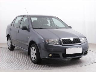 �koda Fabia 1.2 12V, �R,1.maj, nov� STK