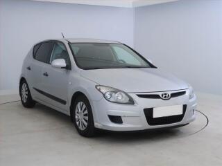Hyundai i30 1.4 CVVT, po STK, Ta�n�, Klima