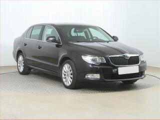 �koda Superb 1.6 TDI, Xenony, Tempomat