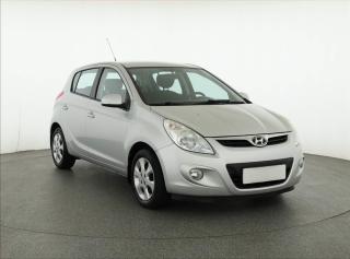 Hyundai i20 1.2, Serv.kniha