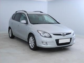 Hyundai i30 1.6 CVVT, Serv.kniha