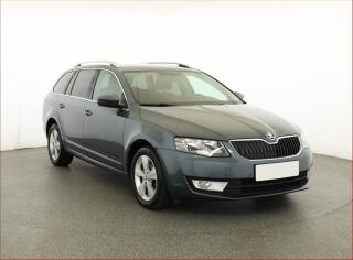 �koda Octavia Style 1.6 TDI, Serv.kniha