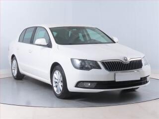 �koda Superb 1.4 TSI, �R,1.maj, Serv.kniha
