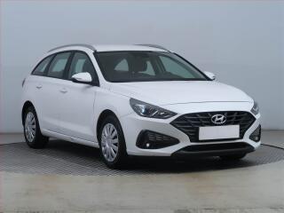 Hyundai i30 Comfort 1.5 DPI, �R,1.maj