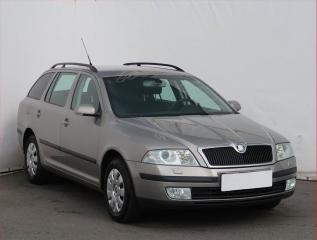 koda Octavia Elegance 2.0 TDI, Automat
