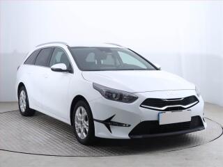 Kia Ceed 1.6 CRDi MHEV, Serv.kniha