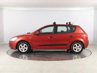 Kia Ceed (2007) 1.4 CVVT, Serv.kniha, po STK - náhled 3