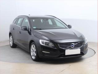 Volvo V60 D2 2.0, Navi, Xenony, Tempomat