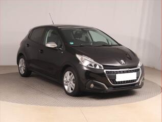 Peugeot 208 1.6 BlueHDi, Tempomat
